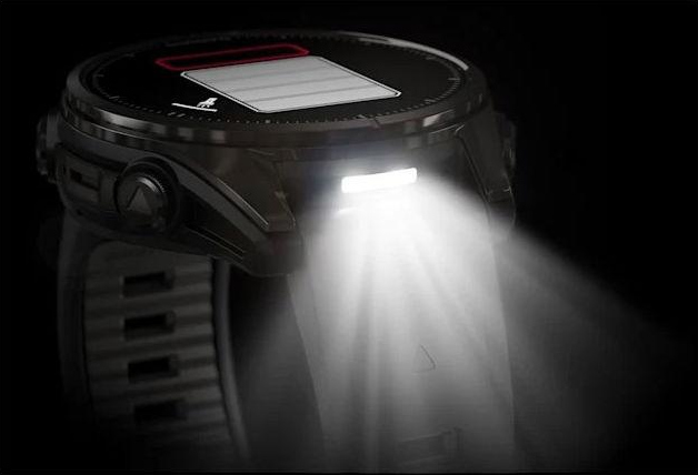 wbudowana latarka led