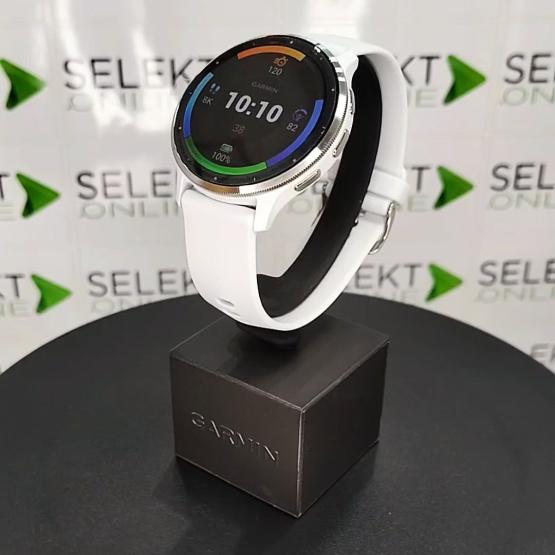 Garmin Venu 3 Biały Whitestone z białym paskiem silikonowym i srebrny bezel [010-02784-00] (2)