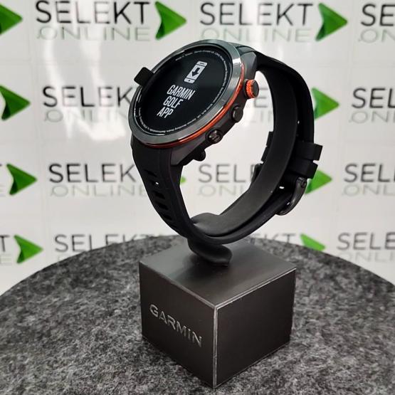 Garmin Approach S70 - 47mm czarny z czarną ceramiczną ramką z czarną opaską [010-02746-12] (2)