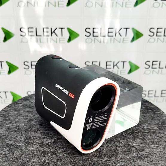 Garmin Approach Z30 Golfowy dalmierz laserowy z GPS [010-02950-00] (2)