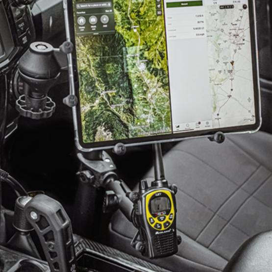 RAM Mounts RAM-B-400-HOL-UN7BU uchwyt X-Grip do smartfonów z klamrą zaciskową RAM Tough-Claw (4)