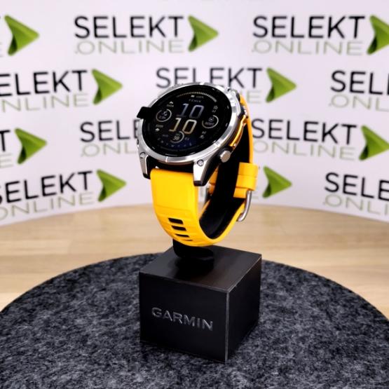 Garmin Fenix 8 - 47mm, ekran AMOLED, Sapphire, Tytanowy z paskiem pomarańczowym Spark orange [010-02904-11] (2)