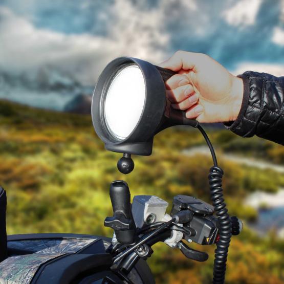 RAM Mounts RAM-B-152B wydajny reflektor o wysokiej intensywności światła (3)
