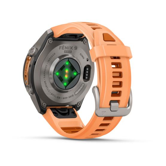 Garmin Fenix 9 Pro inReach - 43mm Tytanowy z silikonowym paskiem w kolorze Shell Pink / Autumn Orange [010-04335-01] (12)