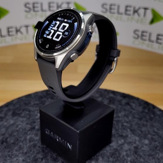 Garmin Fenix 9 Standard - 43mm Tytanowy z silikonowym paskiem w kolorze Pebble Gray [010-04761-11] (2)