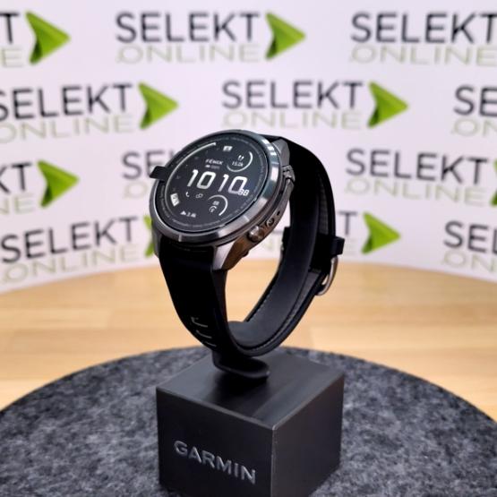 Garmin Fenix 9 Pro inReach - 43mm Tytanowy w kolorze Carbon Gray z powłoką (DLC) z silikonowym paskiem w kolorze Black / Pebble Gray [010-04335-11] (2)